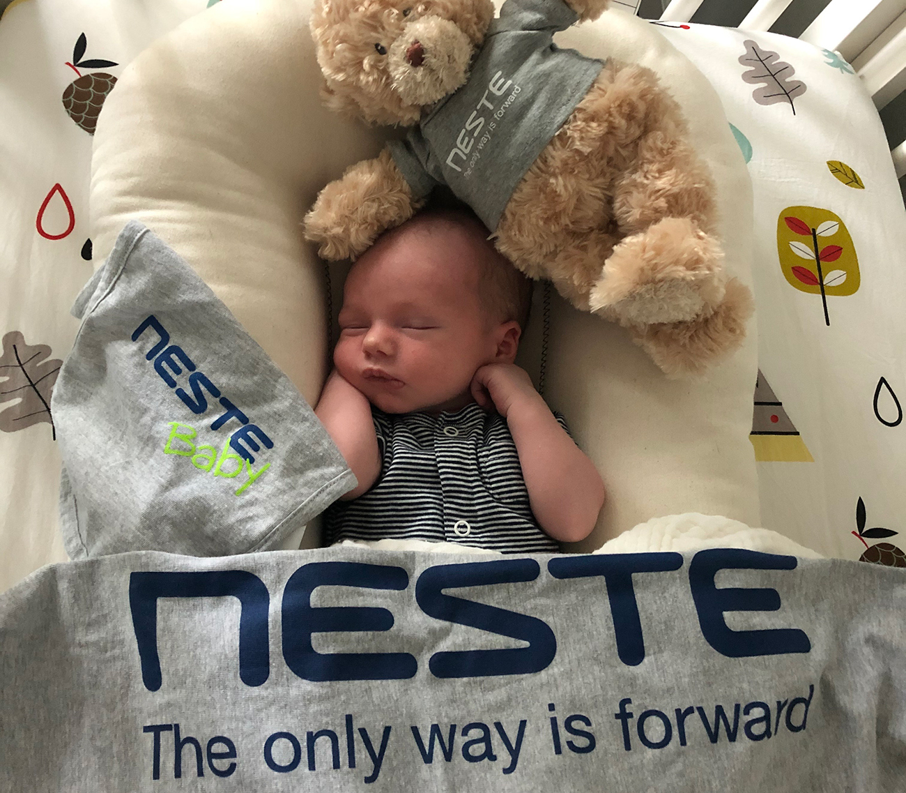 Matt Lessner's baby with his Neste gifts